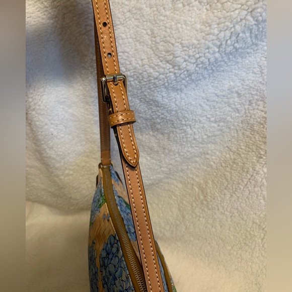 Dooney & Bourke Hydrangea Basketweave Shoulder Bag - Picture 12 of 14